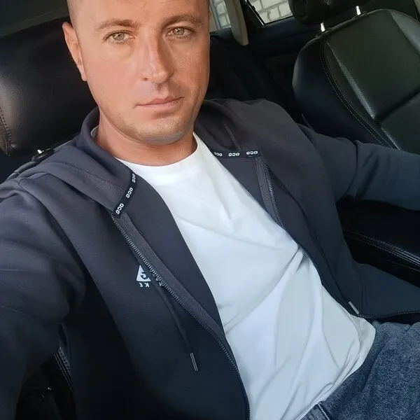 Андрей